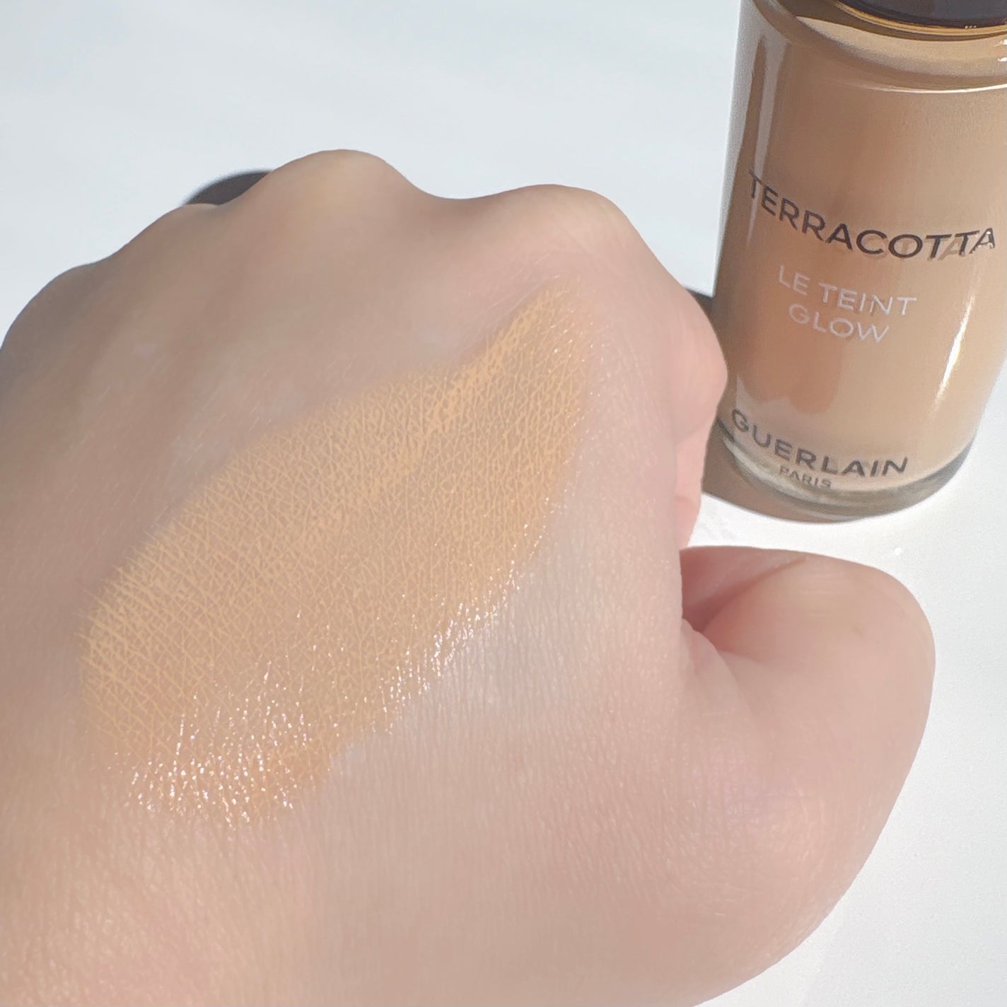 テラコッタ フルイド グロウ/GUERLAIN/リキッドファンデーションを使ったクチコミ(3枚目)