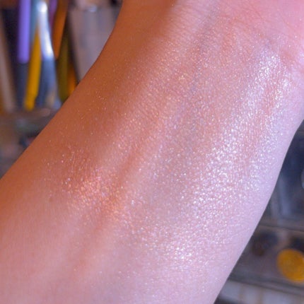 Positive Light /Rare Beauty/ハイライトを使ったクチコミ(3枚目)