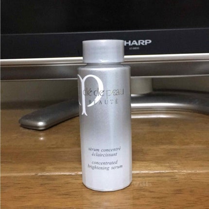 セラムコンサントレエクレルシサン/クレ・ド・ポー ボーテ/美容液を使ったクチコミ(1枚目)