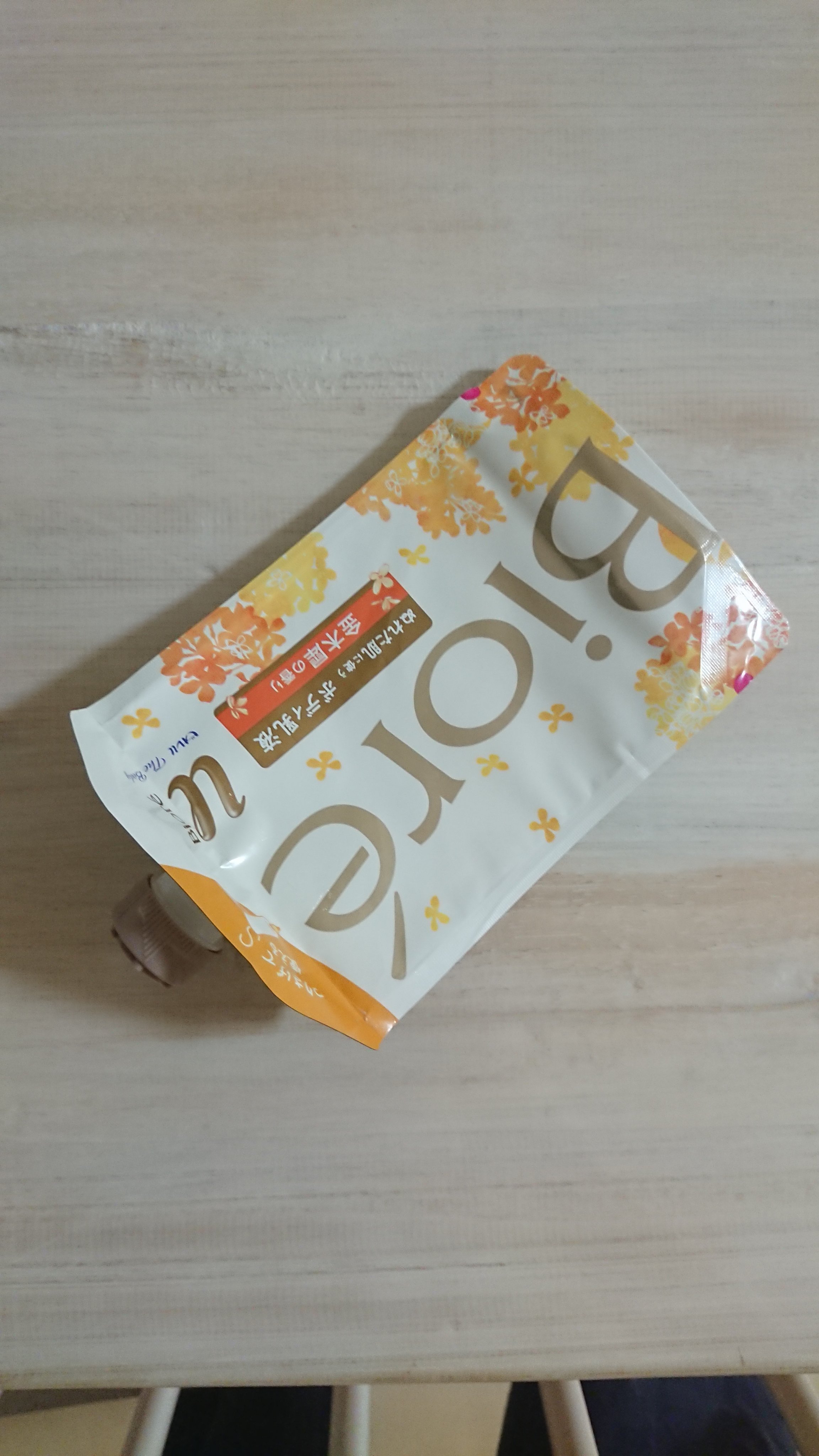 ザ ボディ ぬれた肌に使うボディ乳液 金木犀の香り つりさげパック(つけかえ用) 300ml/ビオレu/ボディミルクを使ったクチコミ（1枚目）