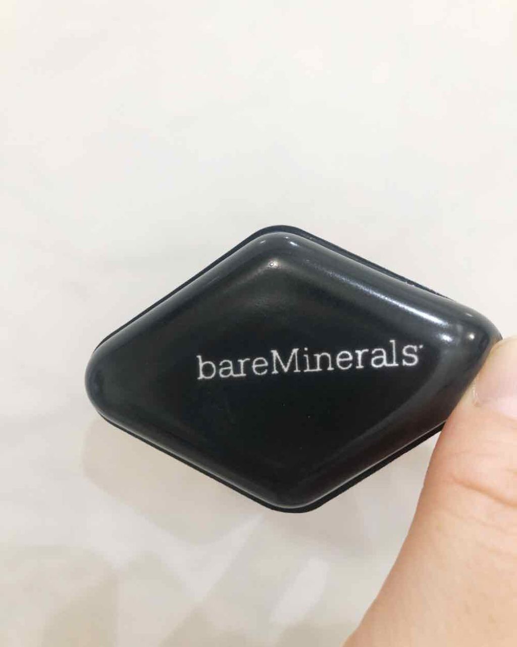 デュアルサイド シリコン ブレンダー/bareMinerals/パフ・スポンジを使ったクチコミ(2枚目)