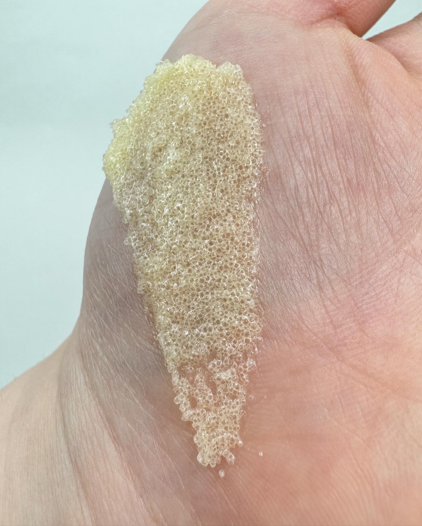 Q+Me スウィートボムタラソスクラブレモンティーの香り/AGARISM/バストケア・ヒップケアを使ったクチコミ（3枚目）