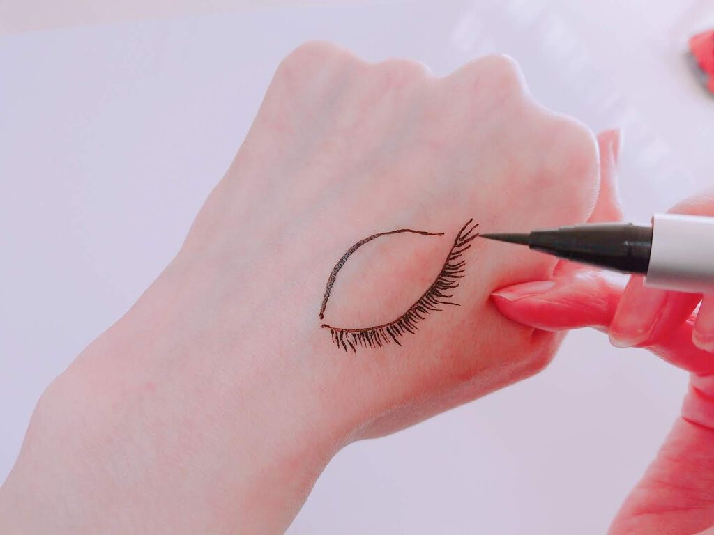 1DAY TATTOO プロキャスト ザ・アイライナー/K-パレット/リキッドアイライナーを使ったクチコミ(3枚目)