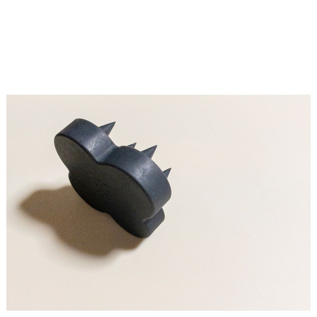 uka scalp brush kenzan/uka/スカルプブラシを使ったクチコミ(2枚目)