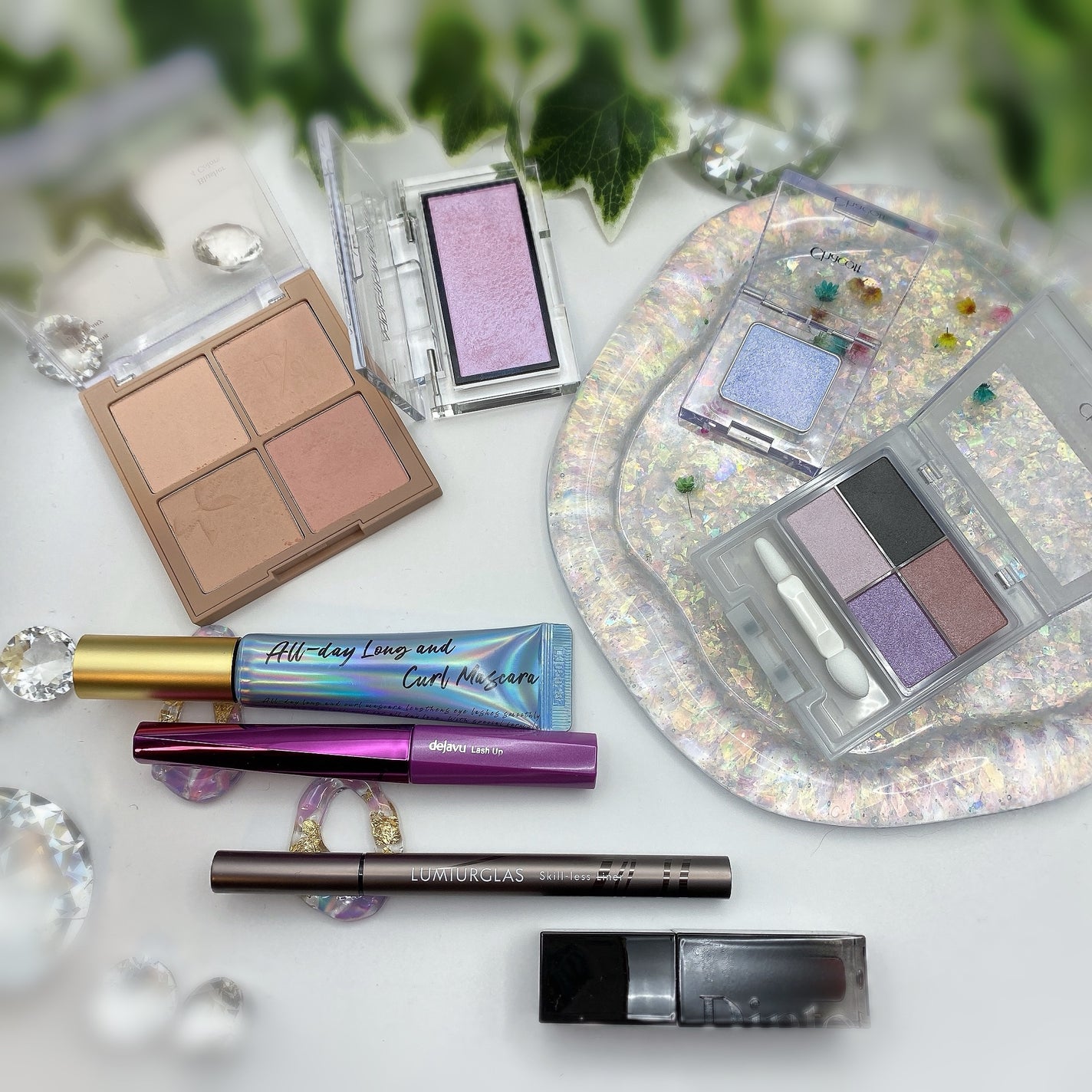 マルチカラーバリエーション トゥインクル/チャコット・コスメティクス/単色アイシャドウを使ったクチコミ(7枚目)