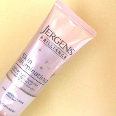 LIPSからもらったボディクリームがgood💝✨

LIPSさんのプレゼント企画でいただいた
JERGENS のボディクリームを付けてみました！
付けた瞬間サラッとしていて気持ちよかったです♪
匂いは今