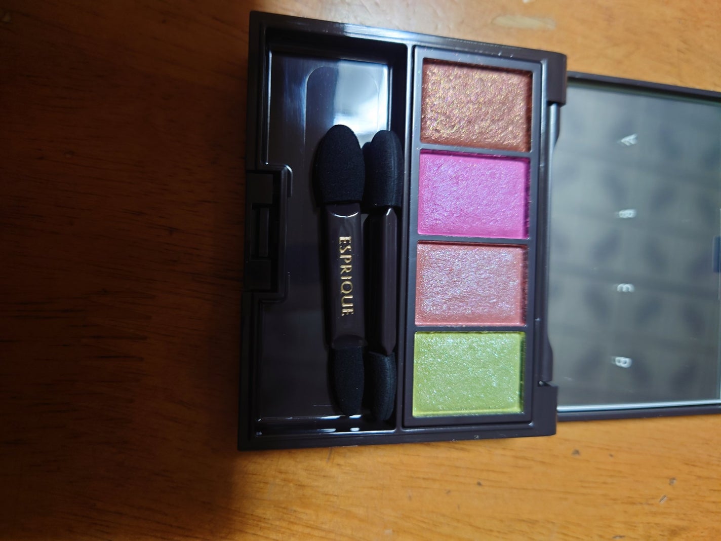 YUMI on LIPS 「✼••┈┈••✼••┈┈••✼••┈┈••✼••┈┈••✼エス..」(2枚目)