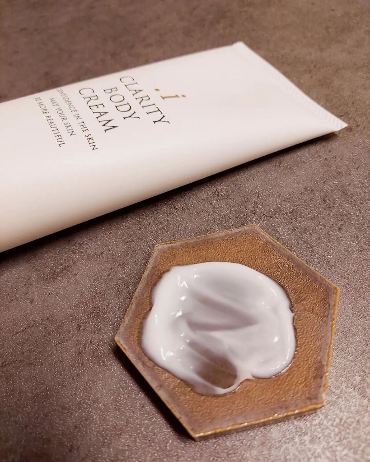 i CLARITY BODY CREAM/skin closet/ボディクリームを使ったクチコミ(5枚目)