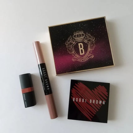 リュクス アイシャドウ クォード グロウ ウィズ ラブ コレクション/BOBBI BROWN/アイシャドウパレットを使ったクチコミ(1枚目)