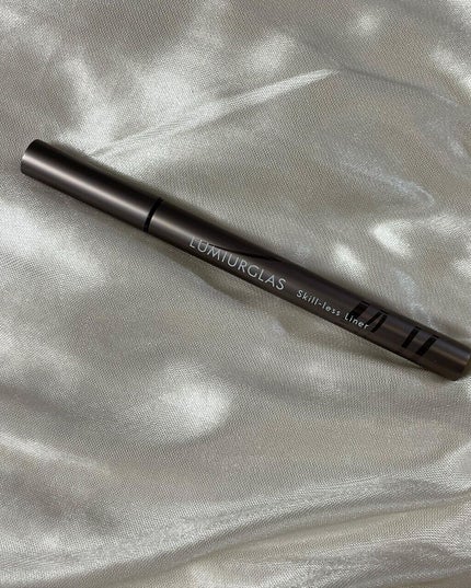 スキルレスライナー/LUMIURGLAS/リキッドアイライナーを使ったクチコミ(3枚目)