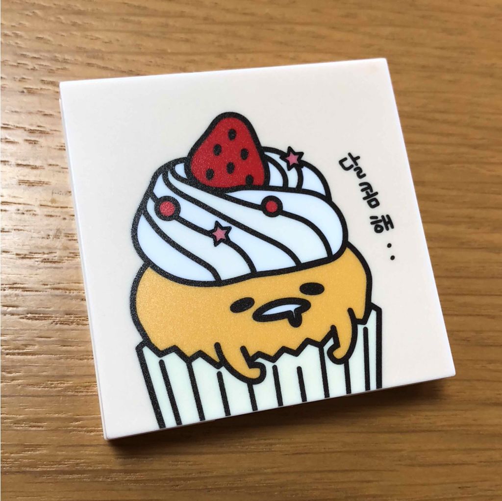 ぐでたまアイシャドウ 01 レッドベルベット/HOLIKA HOLIKA/アイシャドウパレットを使ったクチコミ（1枚目）