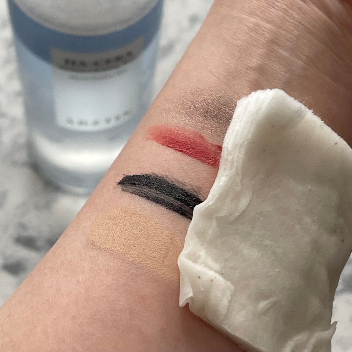 ヒアセラ モイスチャークレンジングウォーター/エルツティン/クレンジングウォーターを使ったクチコミ(3枚目)