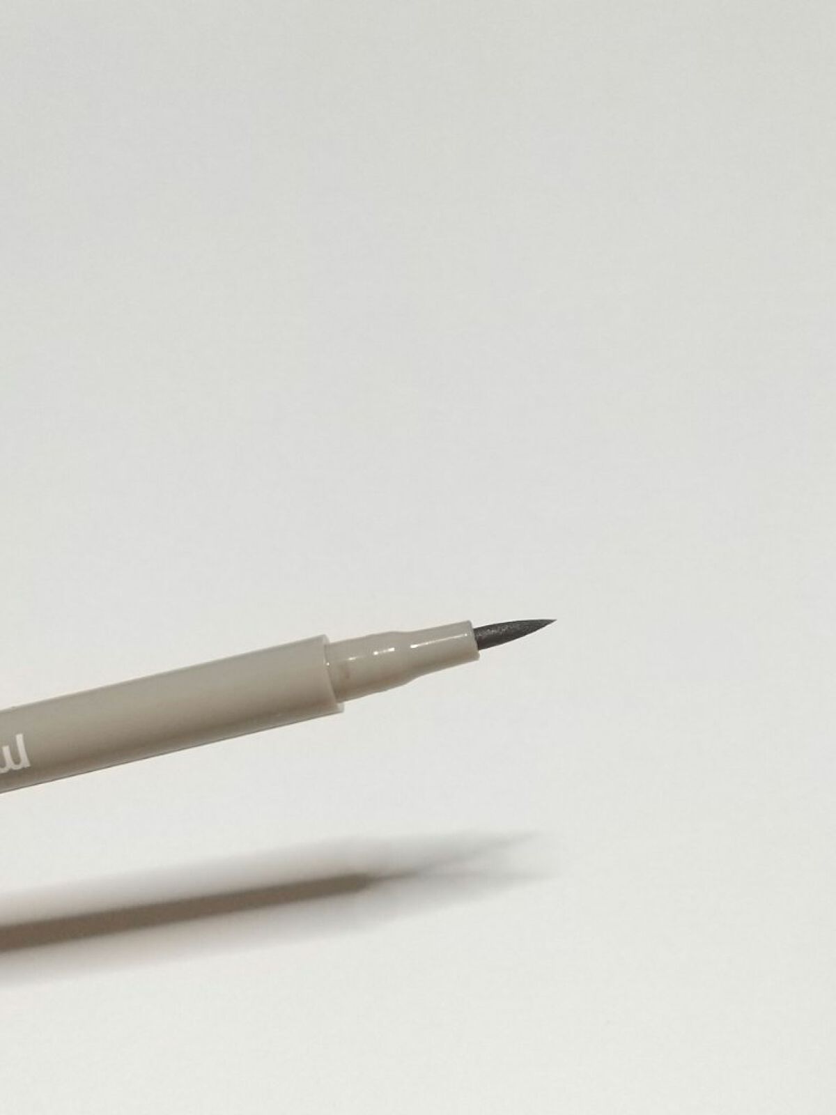 MFL リキッドアイライナー グレージュ/DAISO/リキッドアイライナーを使ったクチコミ（3枚目）