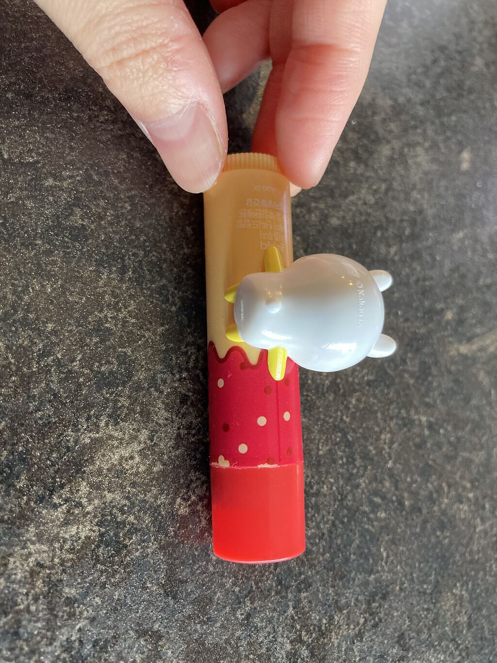 Tinted V itamin Lip Barm/ON: THE BODY/リップバームを使ったクチコミ（3枚目）