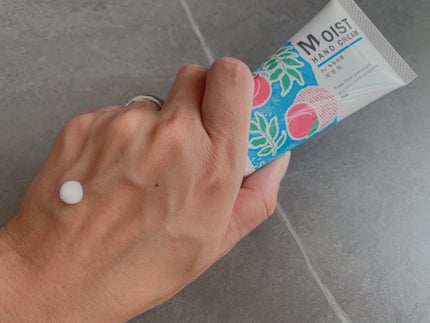 momo on LIPS 「\ももの花から新ハンドクリームでるってよ🍑/ も..」(4枚目)