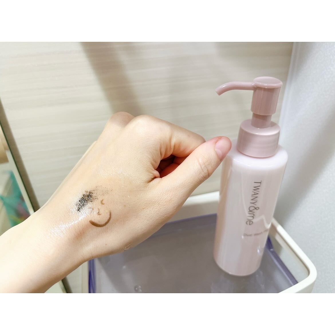 デュアルウォッシュハグ 150ml(本体)/TWANY＆me/クレンジングウォーターを使ったクチコミ（3枚目）