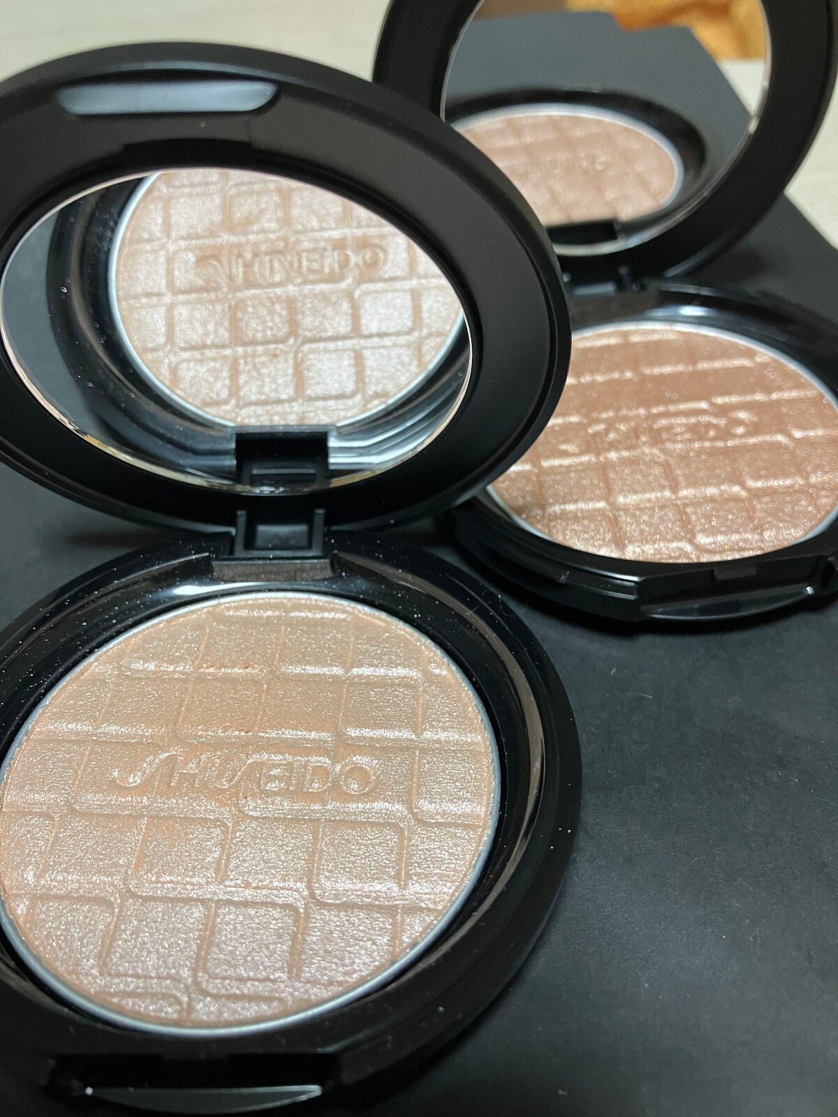 オーラデュウ プリズム イルミネーター/SHISEIDOザ・メーキャップ/プレストパウダーを使ったクチコミ(1枚目)