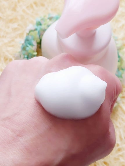 泡の洗顔料/カウブランド無添加/泡洗顔を使ったクチコミ(4枚目)