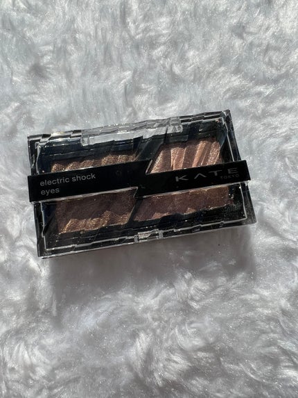 ゆんのこ on LIPS 「KATEエレクトリックショックアイズ BR-2ザックリラメがか..」(7枚目)