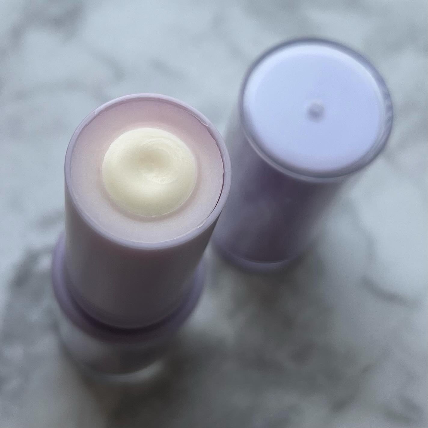 コラーゲンモイスチャーコアスティック/illuN/美容液を使ったクチコミ(4枚目)