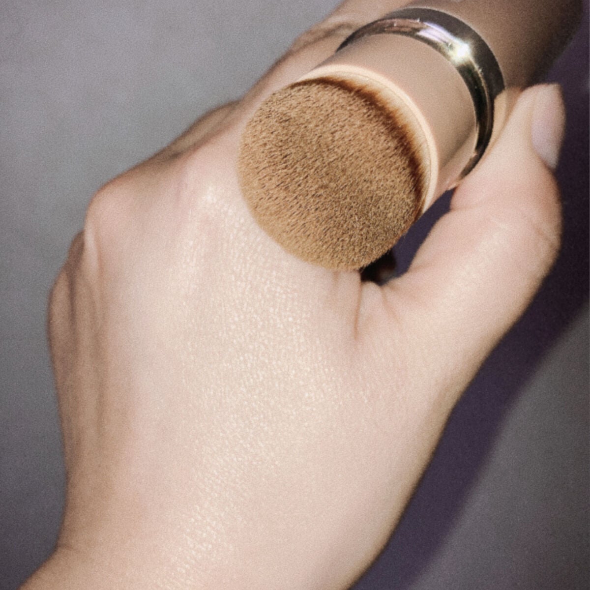 シルキースティックファンデーション/KAMIKA/その他ファンデーションを使ったクチコミ(7枚目)