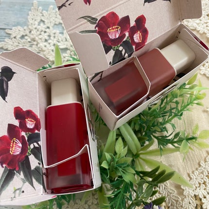 ナチュラルブルームリップオイルセラム 3色セット/PINATE/リップグロスを使ったクチコミ(5枚目)