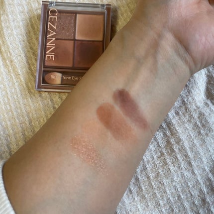 ビタートーンアイシャドウ/CEZANNE/パウダーアイシャドウを使ったクチコミ(2枚目)