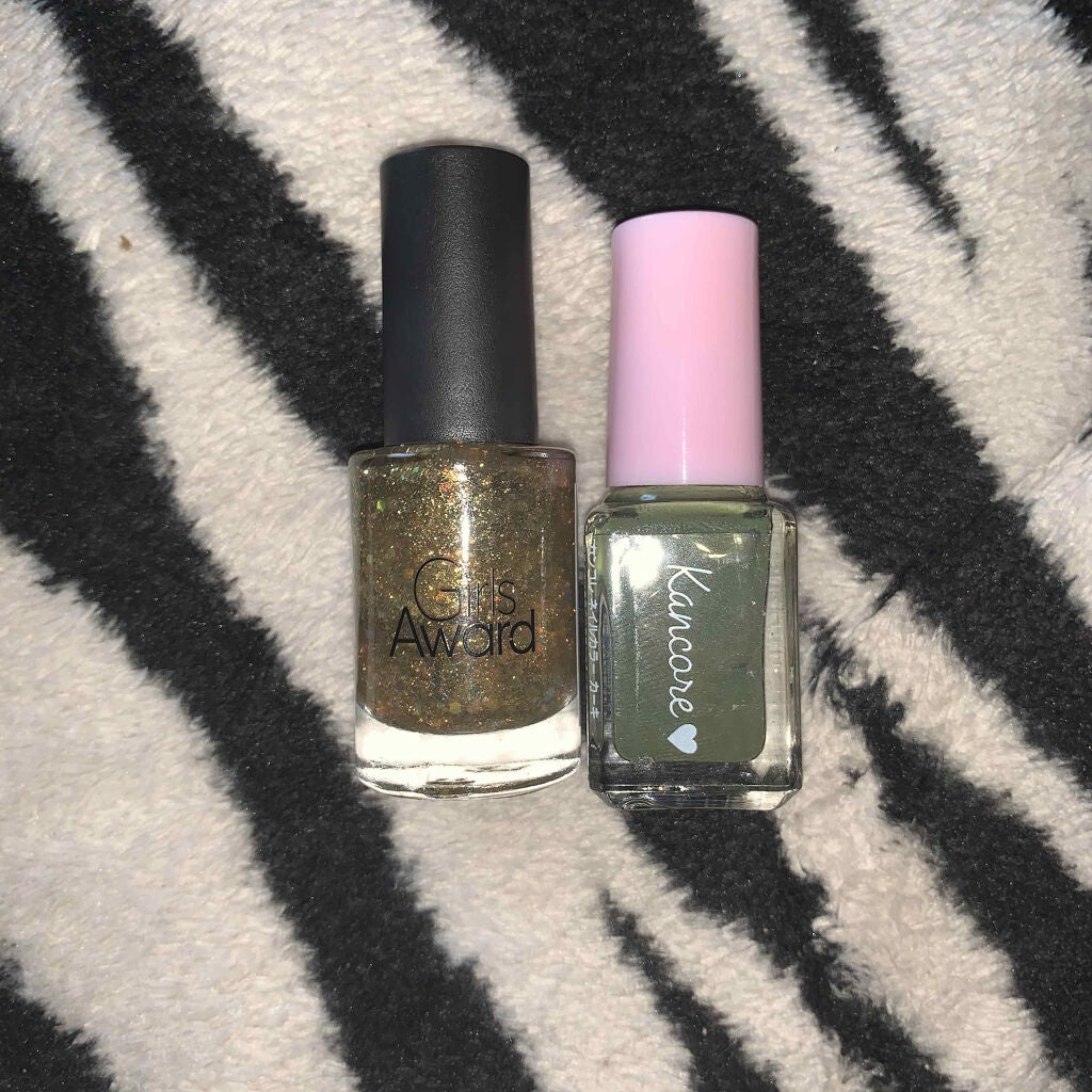 カンコレネイルカラー/DAISO/マニキュアを使ったクチコミ(2枚目)