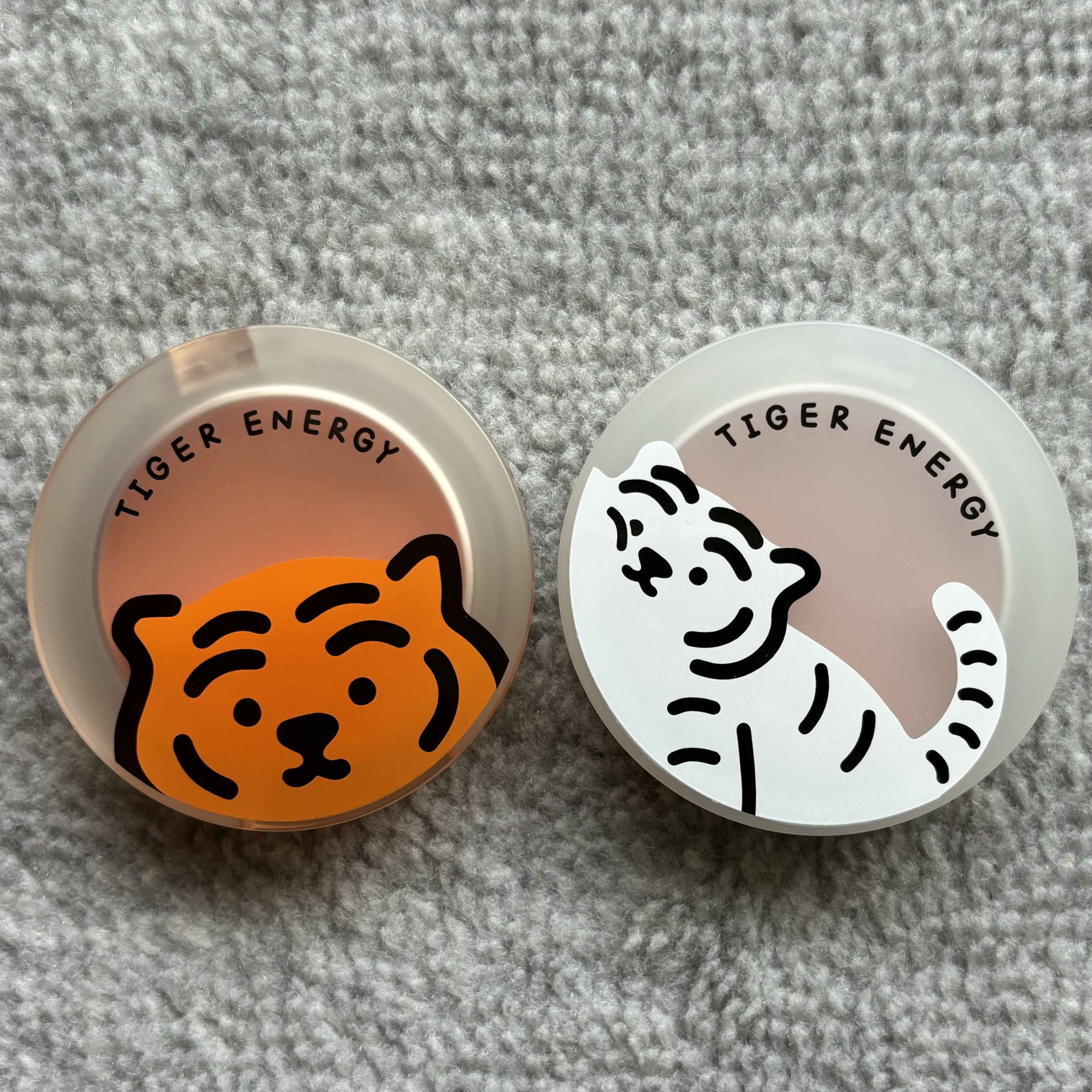 ムジークタイガーデューイーチーク  02 スイートピンク/ETUDE/パウダーチークを使ったクチコミ（3枚目）