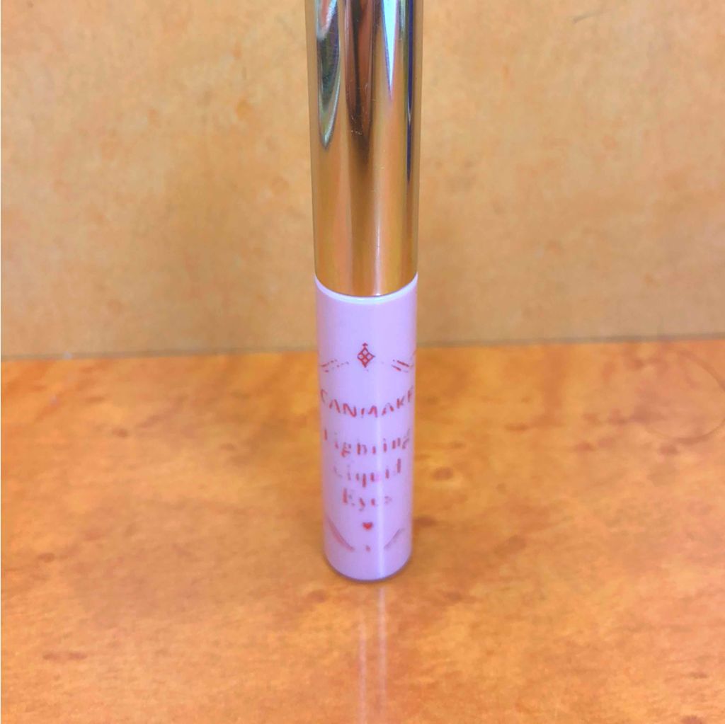 ライティングリキッドアイズ/キャンメイク/リキッドアイシャドウを使ったクチコミ（1枚目）