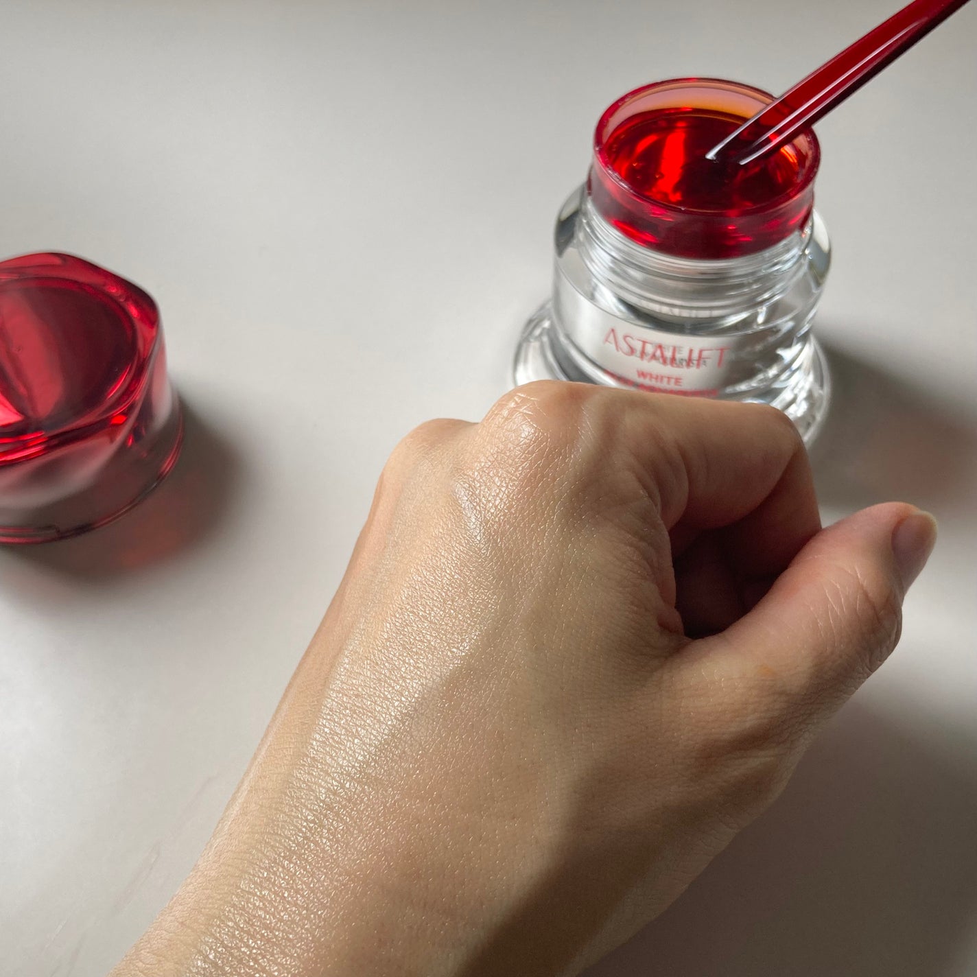 アスタリフト ホワイト ジェリー アクアリスタ/アスタリフト/美容液を使ったクチコミ(6枚目)