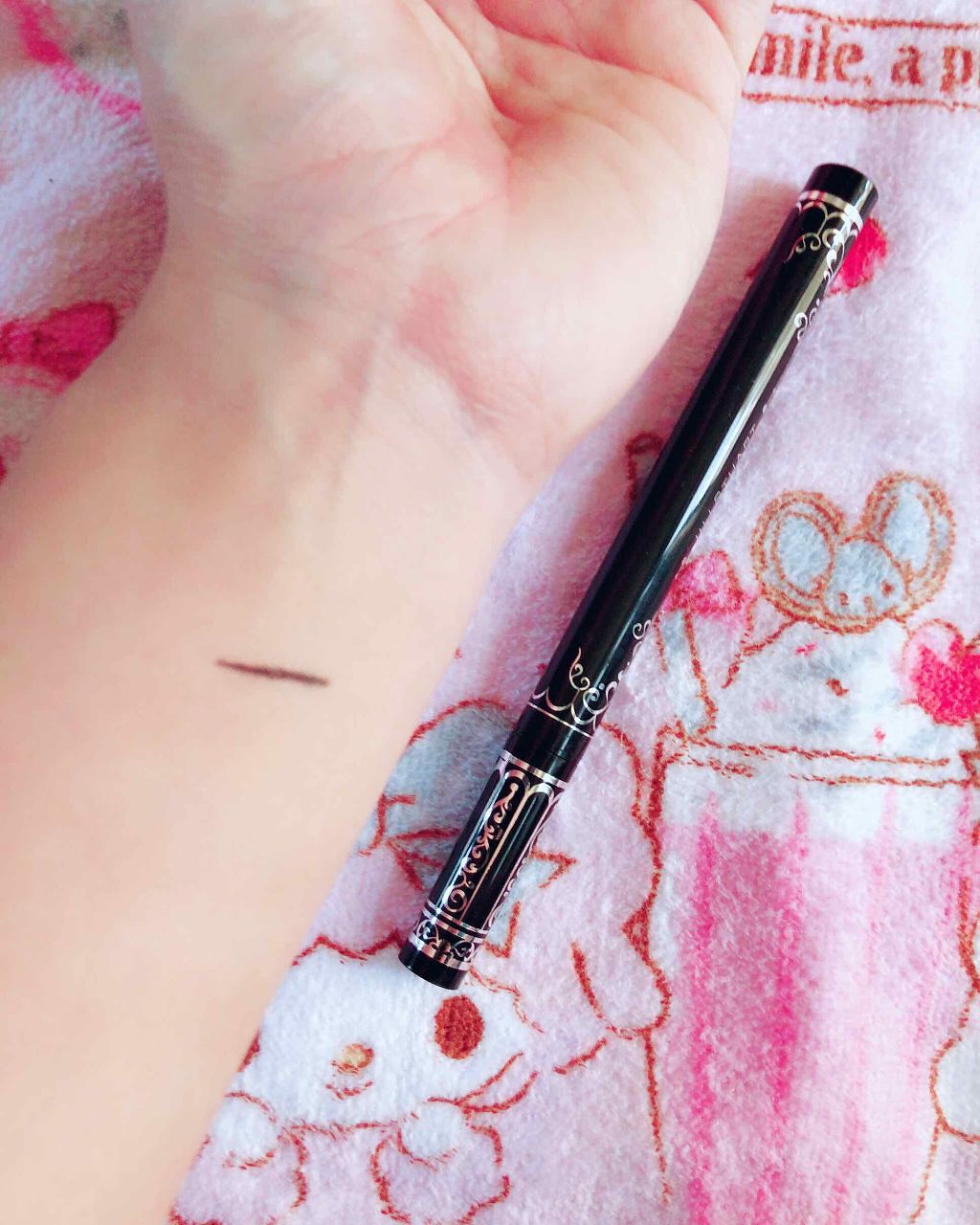 キトゥンアイズ ライナー/JILL STUART/リキッドアイライナーを使ったクチコミ（3枚目）