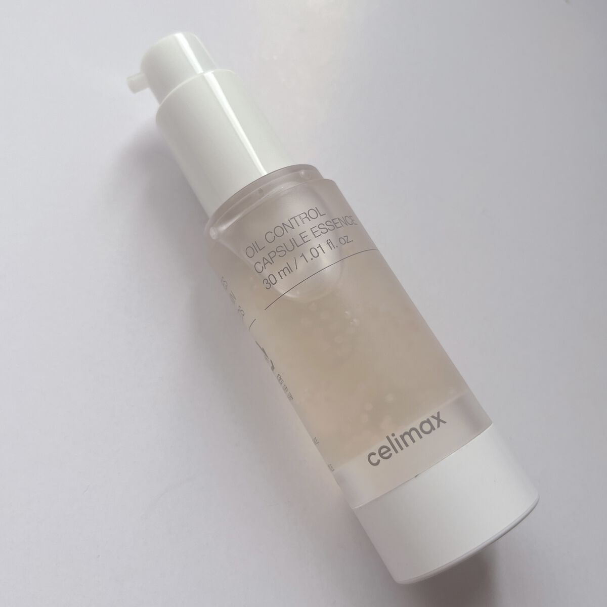 オイルコントロールカプセルエッセンス/celimax/美容液を使ったクチコミ（2枚目）