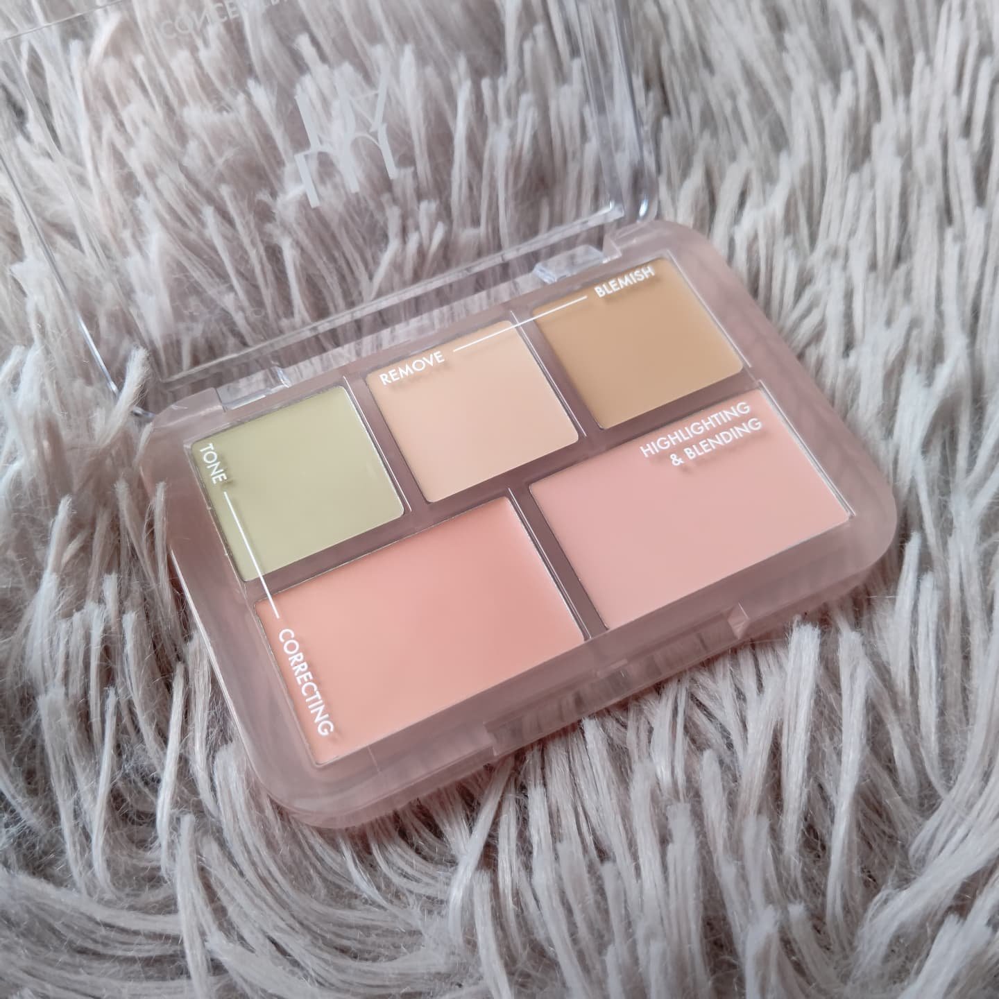 コンシールブレンダーパレット/LUNA/パレットコンシーラーを使ったクチコミ（3枚目）