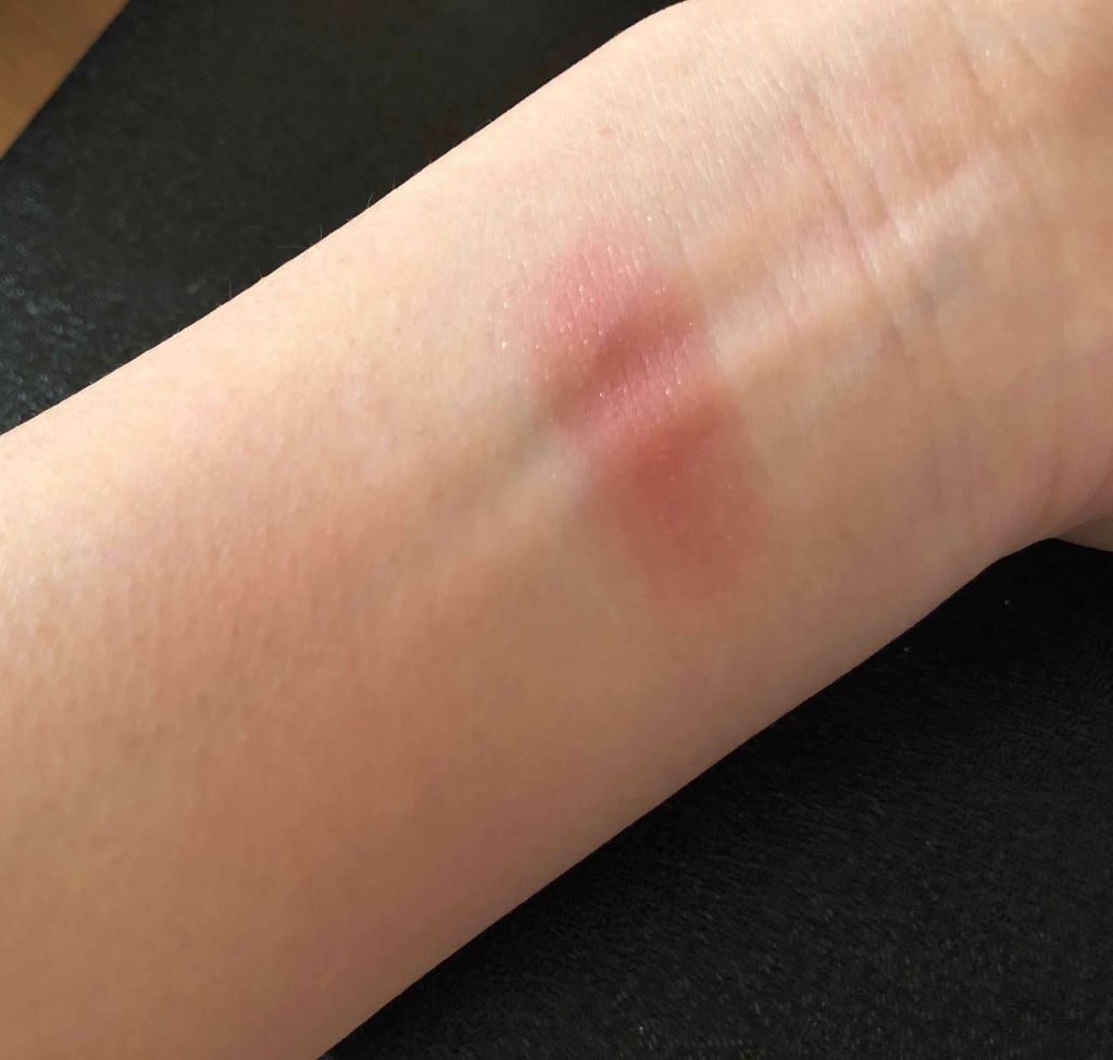 ミニ プレスト チークカラー/レ・メルヴェイユーズ ラデュレ/パウダーチークを使ったクチコミ（2枚目）