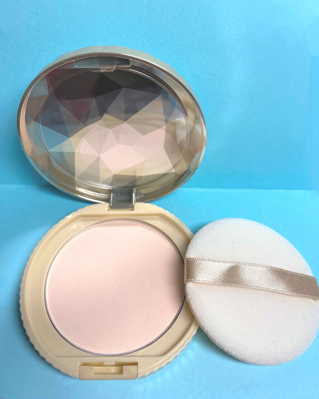 【旧品】マシュマロフィニッシュパウダー/キャンメイク/プレストパウダーを使ったクチコミ(2枚目)