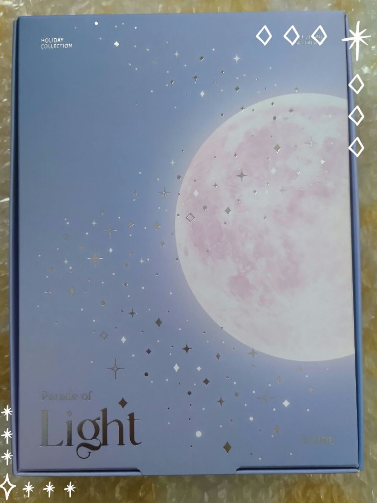 しろうさぎ on LIPS 「#エチュード#クリスマスコフレ月モチーフに心奪われ即ポチしたコ..」(1枚目)