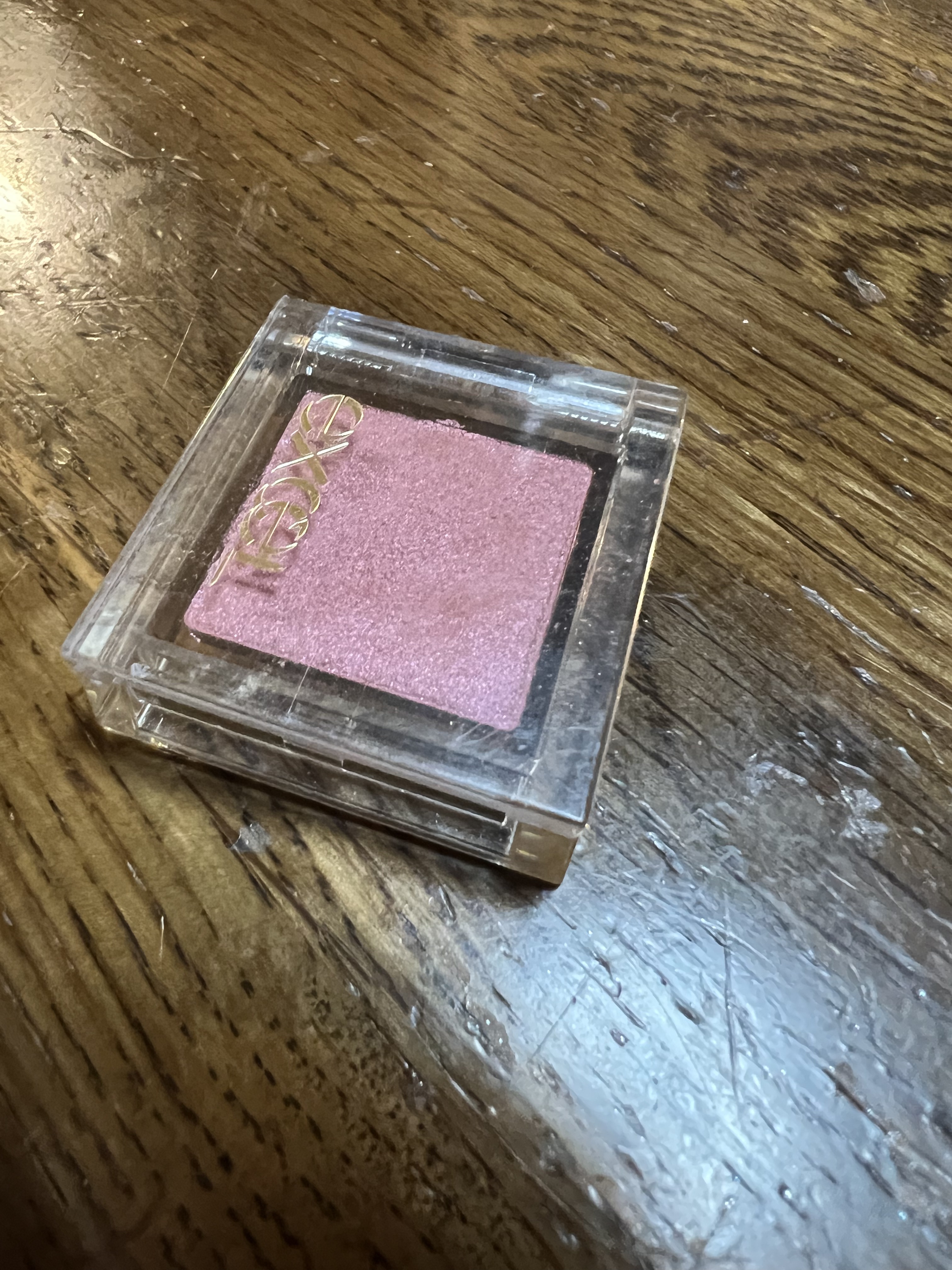 アイプランナー/excel/単色アイシャドウを使ったクチコミ（1枚目）