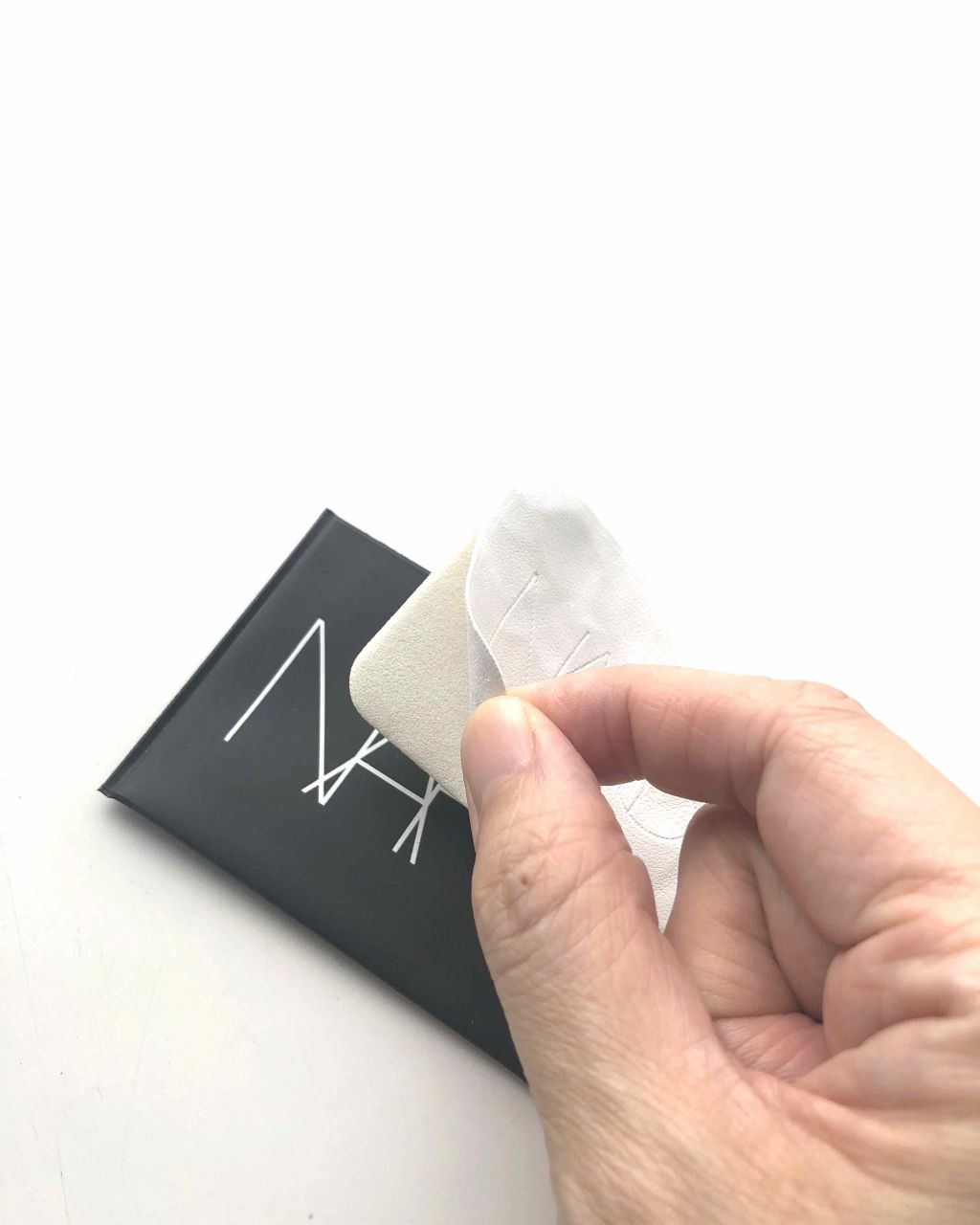 ライトリフレクティングセッティングパウダー プレスト N/NARS/プレストパウダーを使ったクチコミ(2枚目)