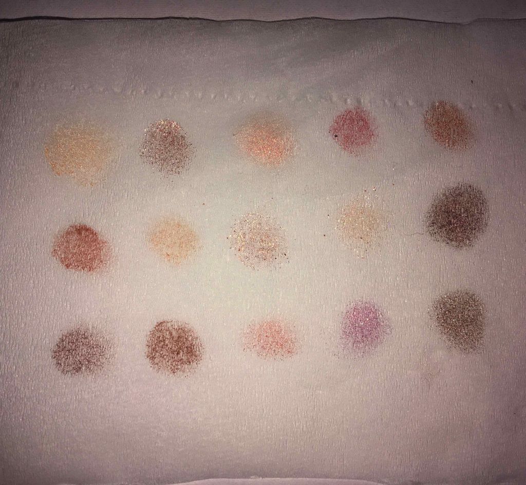 プレイカラーアイパレット ランジェリーバックステージ/ETUDE/アイシャドウパレットを使ったクチコミ（2枚目）