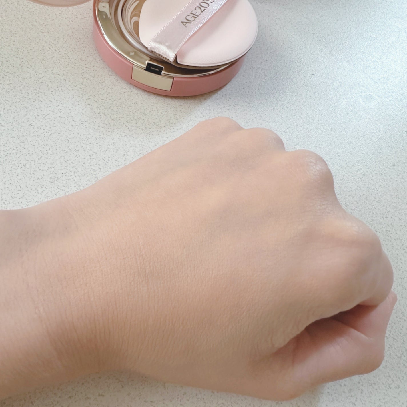 ヴェールヌーディ エッセンスパクトグロウ/AGE20’s/クリーム・エマルジョンファンデーションを使ったクチコミ(3枚目)
