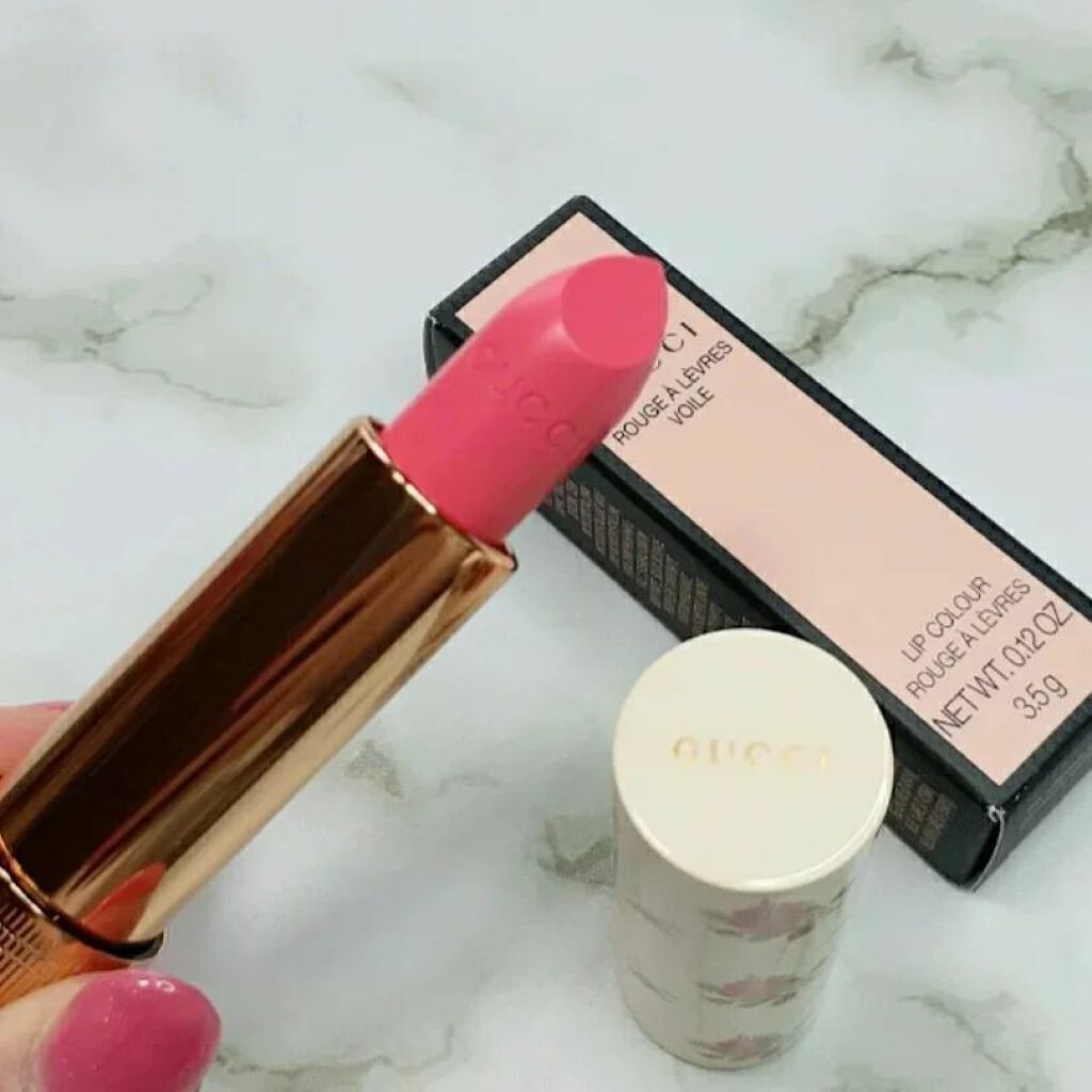 グッチ ルージュ ア レーヴル ヴォワル/GUCCI beauty/口紅を使ったクチコミ（3枚目）