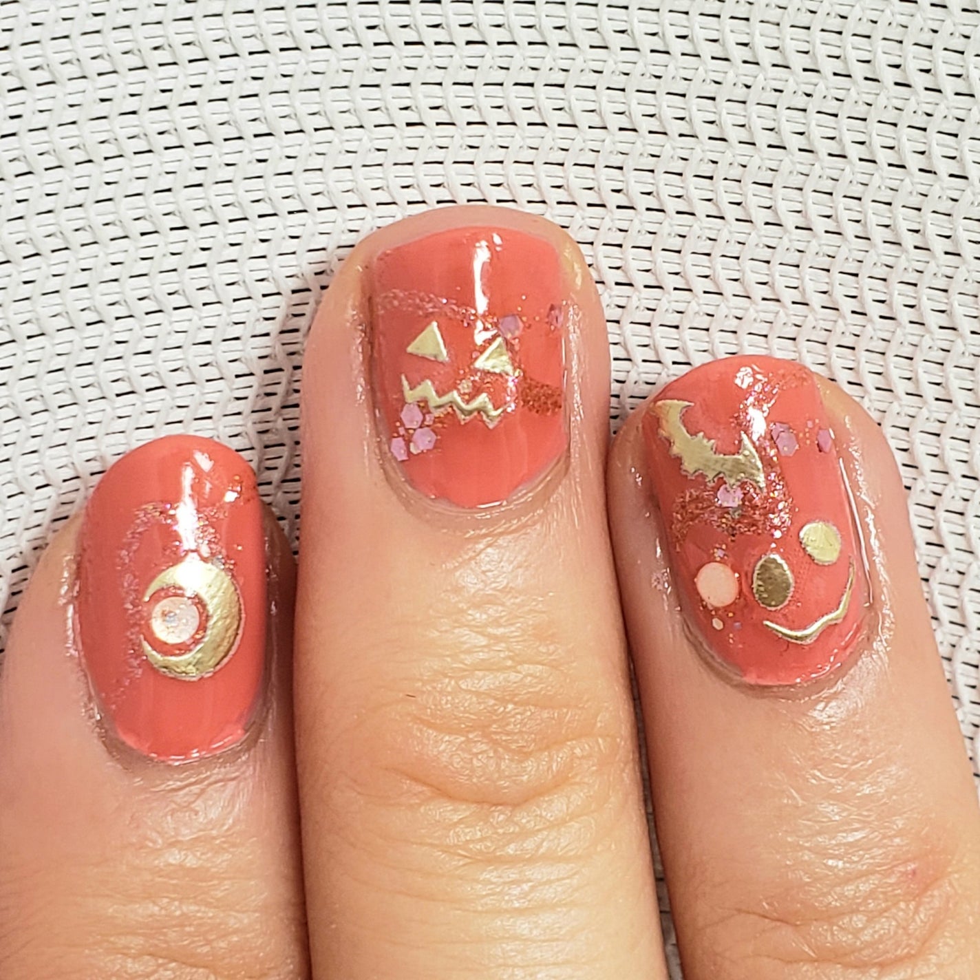 土木系おねいさん on LIPS 「日曜日もハロウィンネイル🎃💅仮装パーティーの雰囲気を目指してみ..」(7枚目)