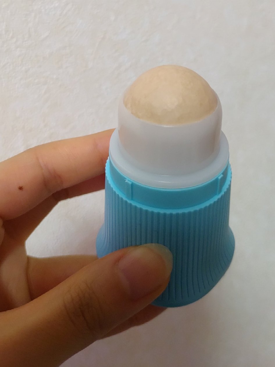 転がすあぶらとり紙/VALL/その他化粧小物を使ったクチコミ（2枚目）