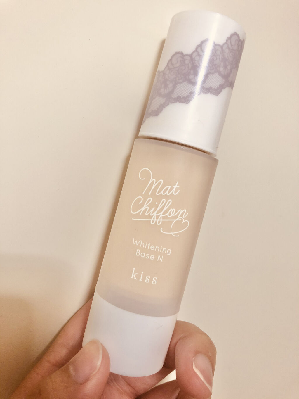 マットシフォン UVホワイトニングベースN/KiSS/化粧下地を使ったクチコミ（1枚目）