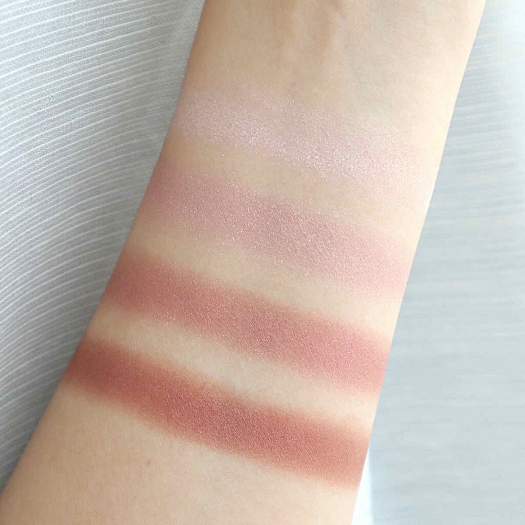 シルキースフレアイズ/キャンメイク/アイシャドウパレットを使ったクチコミ(2枚目)