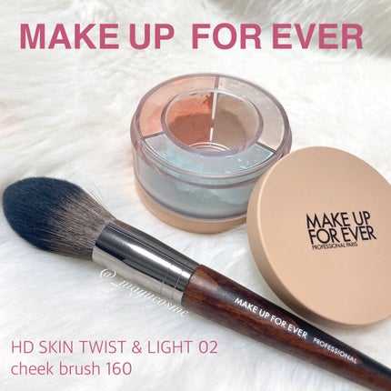 HDスキン ツイストライト/MAKE UP FOR EVER/ルースパウダーを使ったクチコミ(1枚目)