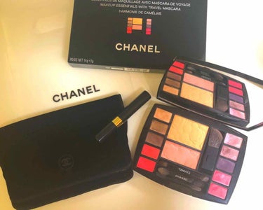 トラベル メークアップ パレット アーモニー ドゥ カメリア/CHANEL/メイクアップキットを使ったクチコミ（1枚目）