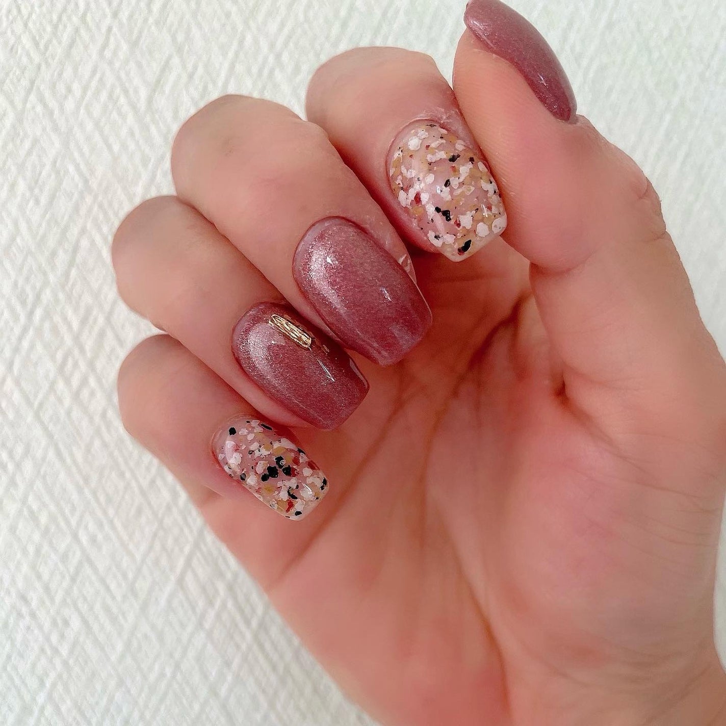 ♡𝙗𝙚𝙠𝙞♡フォロバ100%♡ on LIPS 「🌻▶︎▷🍁3色散りばめてるの、ダルメシアンぽくてお気に入り🤎🤍..」(2枚目)