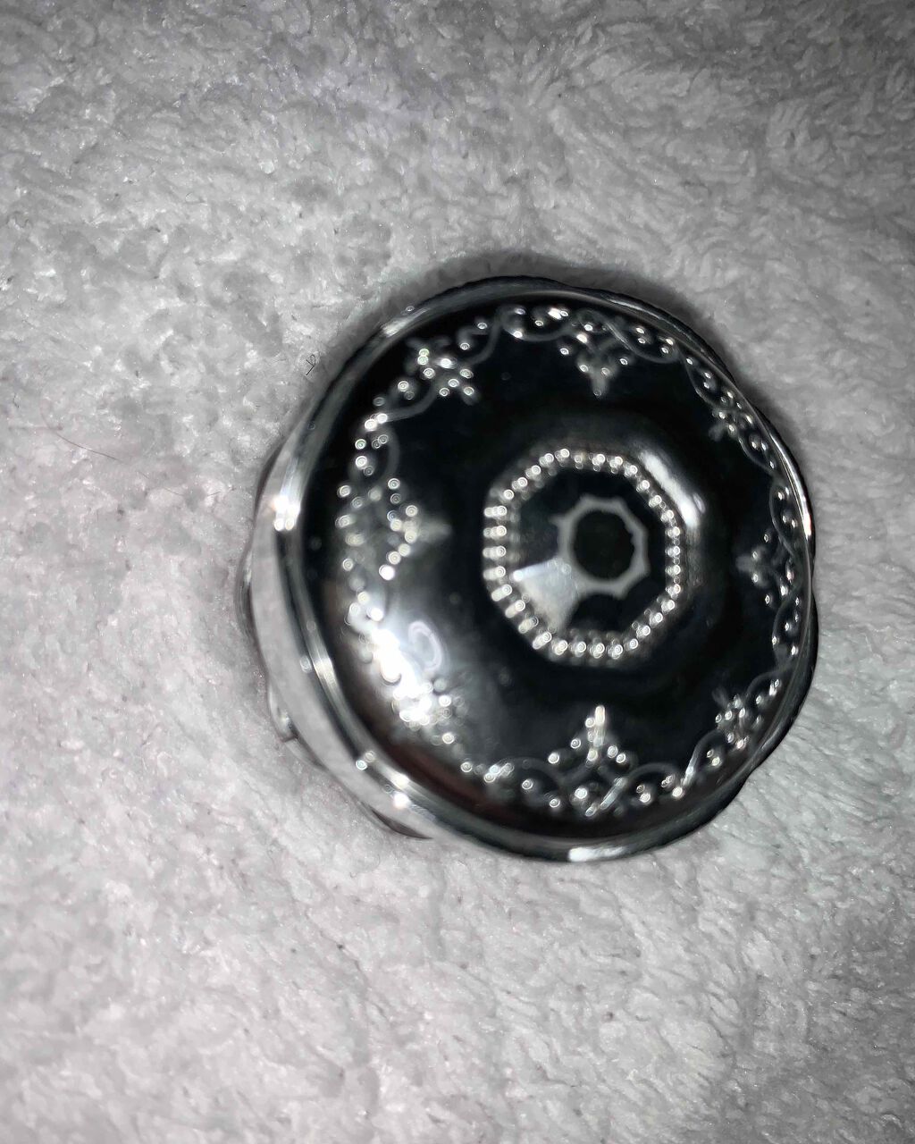 ジェリーアイカラー N 06 ベリースパークル/JILL STUART/ジェル・クリームアイシャドウを使ったクチコミ（2枚目）